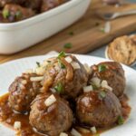 10 Irresistible Beefy Onion Crockpot Meatballs – The Ultimate Comfort Food