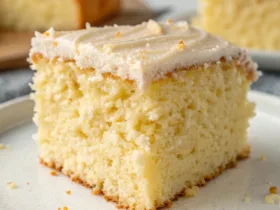Heavenly Keto Yogurt Cake – Light, Moist & Guilt-Free Dessert