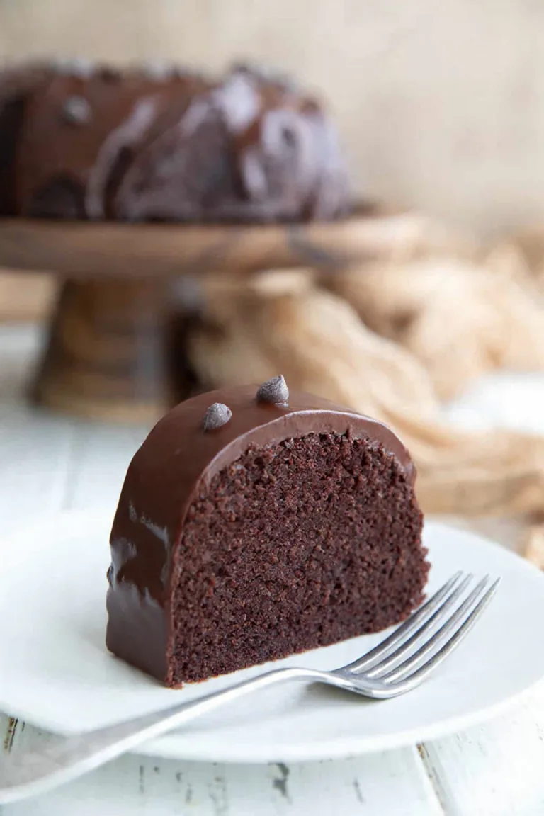 Keto Chocolate Ricotta Cake