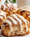 Keto Cinnamon Roll Scones
