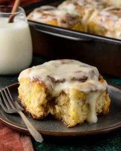 Eggnog Cinnamon Rolls