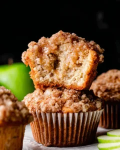 Apple Crumb Muffins