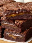 Peanut Butter Greek Yogurt Dark Chocolate Fudge Brownie Bars