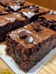 Cottage Cheese Chocolate Brownies with Fudgy Centers