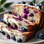 3-Ingredient Blueberry Yogurt Oat Cake
