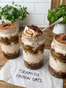 Tiramisu Overnight Oats